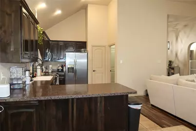 532 Vidalia Court, Fort Worth, TX 76052 - Photo 5
