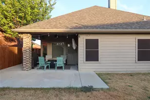 532 Vidalia Ct, Fort Worth, TX 76052 - Photo 15