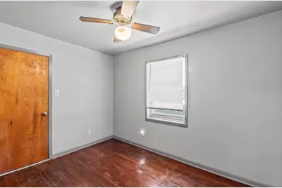 603 E Market Street, Mabank, TX 75147 - Photo 17
