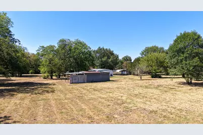 603 E Market Street, Mabank, TX 75147 - Photo 23