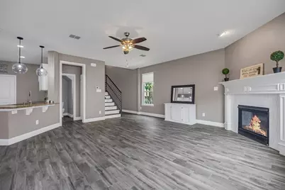 399 Teague Drive, Lewisville, TX 75067 - Photo 15