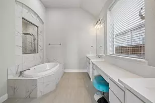 12217 Hulson Trl, Fort Worth, TX 76052 - Photo 5