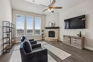 12217 Hulson Trl, Fort Worth, TX 76052 - Photo 13