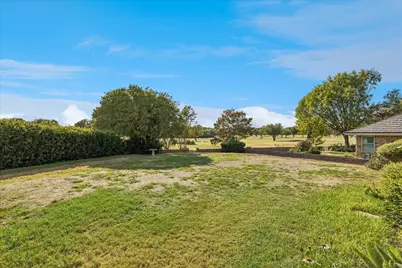 3901 Diamond Loch W, North Richland Hills, TX 76180 - Photo 25