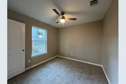 1210 S Travis Avenue, Denison, TX 75021 - Photo 7