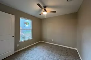 1210 S Travis Ave, Denison, TX 75021 - Photo 7
