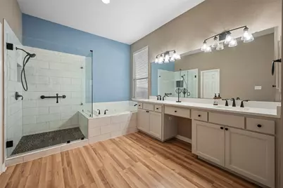 2405 Moon Dance Court, Arlington, TX 76001 - Photo 19