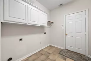 2405 Moon Dance Ct, Arlington, TX 76001 - Photo 17