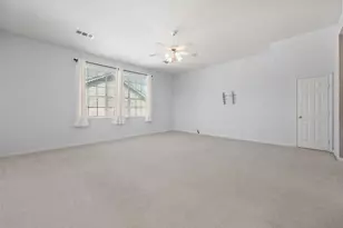 2405 Moon Dance Ct, Arlington, TX 76001 - Photo 21