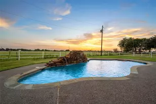 140 Angle Ln, Waco, TX 76705 - Photo 27