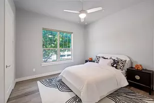 15875 Spectrum Dr, Addison, TX 75001 - Photo 23