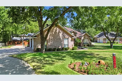 6021 Melrose Circle, Granbury, TX 76049 - Photo 3