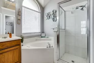 136 Alyssa Ct, Weatherford, TX 76085 - Photo 17