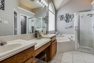 136 Alyssa Ct, Weatherford, TX 76085 - Photo 15