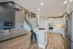 2710 Cobblestone Dr, Grapevine, TX 76051 - Photo 11