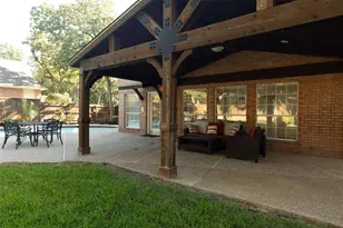 2221 Hidden Woods Ct, Arlington, TX 76006 - Photo 35