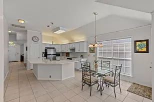 4713 Bear Run Dr, Plano, TX 75093 - Photo 9