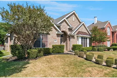 305 Andre Drive, Irving, TX 75063 - Photo 3
