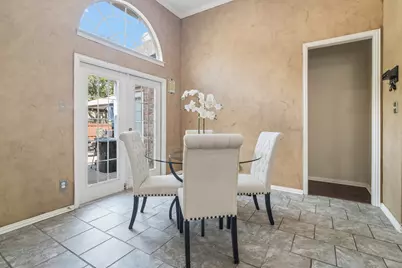 305 Andre Drive, Irving, TX 75063 - Photo 15