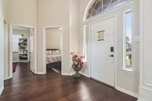 305 Andre Dr, Irving, TX 75063 - Photo 23