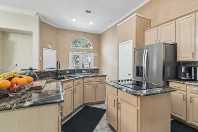 305 Andre Drive, Irving, TX 75063 - Photo 13