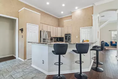 305 Andre Drive, Irving, TX 75063 - Photo 11