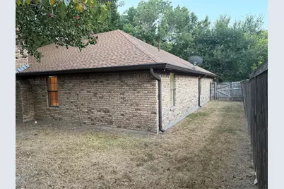 1058 E Jefferson Street, Van Alstyne, TX 75495 - Photo 27