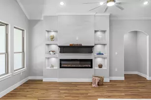 406 SW 16th St, Grand Prairie, TX 75050 - Photo 5