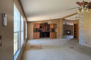 3003 Hilltop Rd, Granbury, TX 76048 - Photo 23