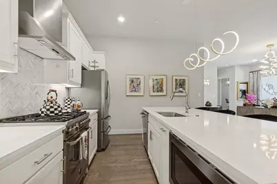 15875 Spectrum Drive #1105, Addison, TX 75001 - Photo 11