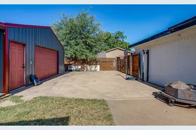 2102 SE 10th Street, Mineral Wells, TX 76067 - Photo 37