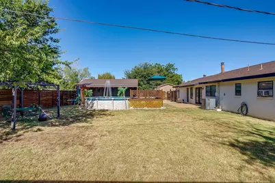 2102 SE 10th Street, Mineral Wells, TX 76067 - Photo 33