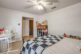 2102 SE 10th St, Mineral Wells, TX 76067 - Photo 21
