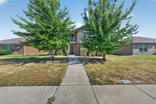1518 Illinois Ave, Lancaster, TX 75134 - Photo 3