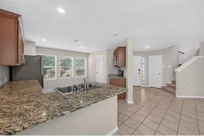 1518 Illinois Avenue, Lancaster, TX 75134 - Photo 5