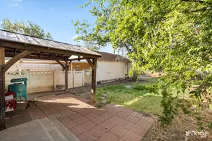 206 E Summit Ave, Electra, TX 76360 - Photo 27