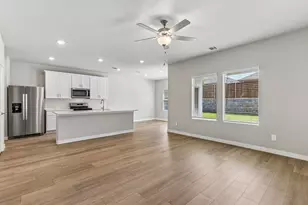 2124 Longchamp Ln, Seagoville, TX 75159 - Photo 3