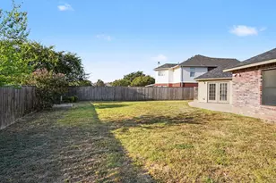 5233 Blue Cir, Haltom City, TX 76137 - Photo 13