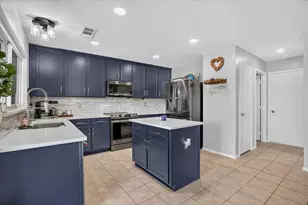 13825 High Mesa Rd, Fort Worth, TX 76262 - Photo 3