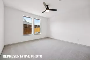 3557 Pierce Ln, Grand Prairie, TX 75052 - Photo 9