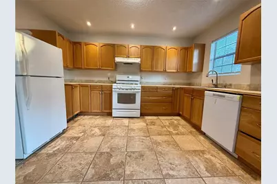 739 W Pine Street, Jacksboro, TX 76458 - Photo 5