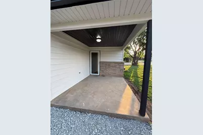 739 W Pine Street, Jacksboro, TX 76458 - Photo 19