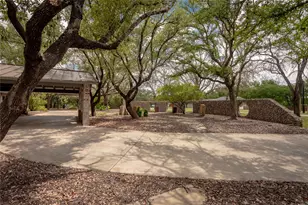 712 Squaw Creek Rd, Willow Park, TX 76087 - Photo 21