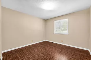 206 Randy Dr, Woodway, TX 76712 - Photo 11