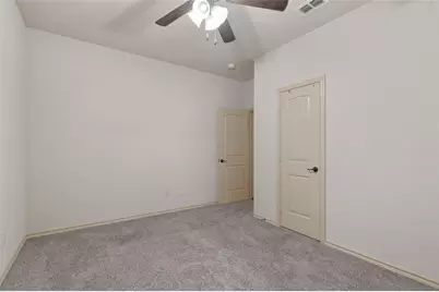 5813 Longmont Drive, Denton, TX 76208 - Photo 19