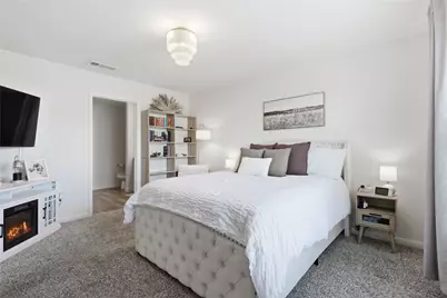 916 American Flyer Boulevard, Fort Worth, TX 76108 - Photo 9