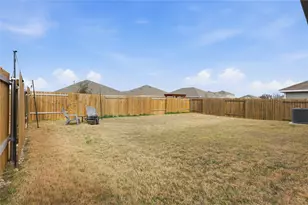 916 American Flyer Blvd, Fort Worth, TX 76108 - Photo 19