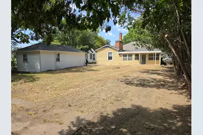 1033 Lockhart, Sherman, TX 75092 - Photo 13