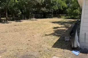 1033 Lockhart, Sherman, TX 75092 - Photo 3