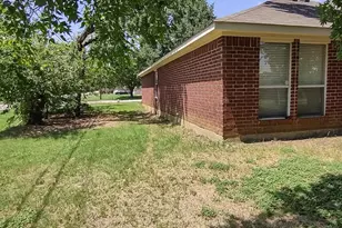 500 Fort Worth St, Mansfield, TX 76063 - Photo 11